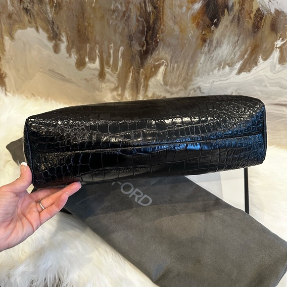IN STORES  $5200 Tom Ford Black Croc Embossed Leather Carine Large Hobo Bag - Picture 10 of 16